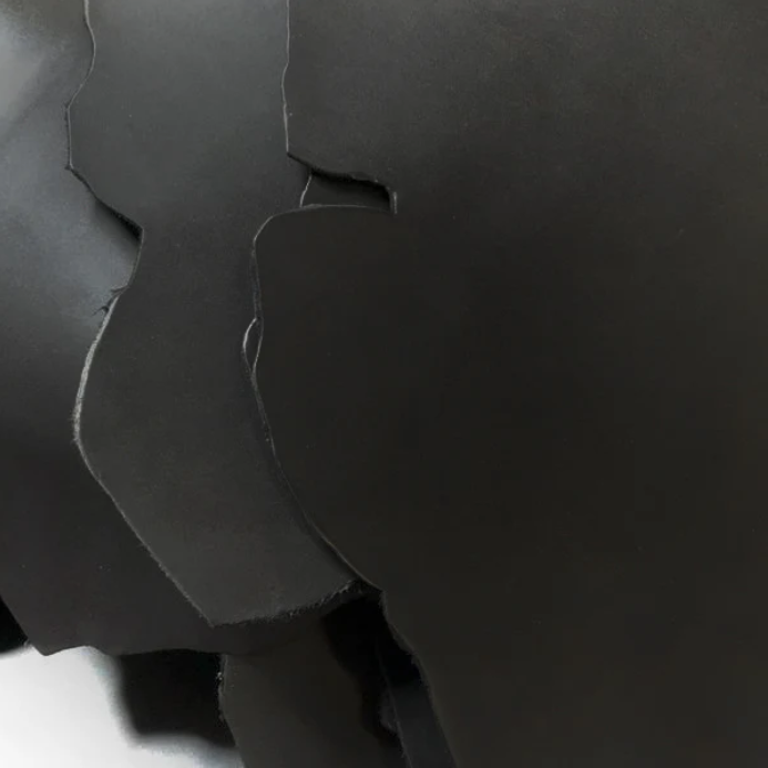 Leather- 8/9oz Black Vegetable Tanned