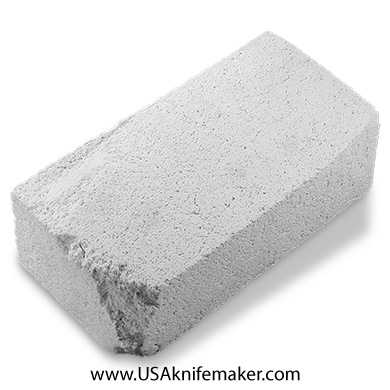 Insulating Brick K2600 2.5" x 4.5" x 9" - Corner Chipped Off