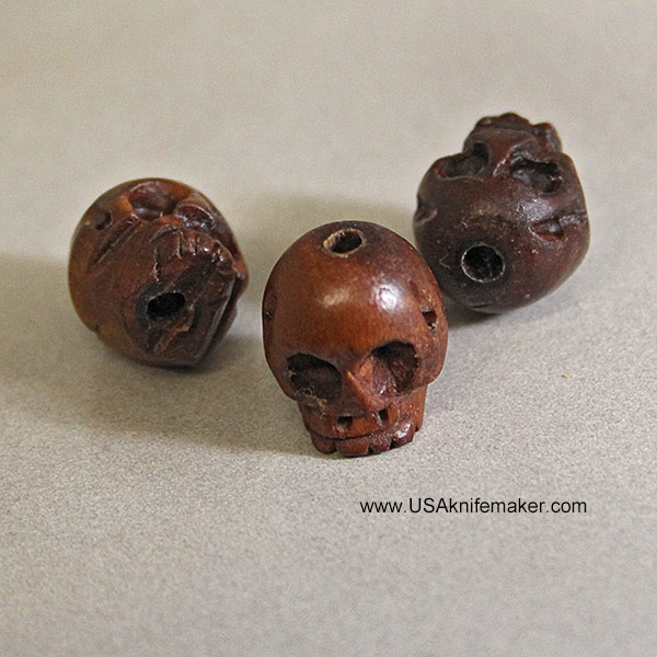 Skull - Wood - Medium - .54" x .54" x .65" w/ a vertical .10" hole diameter